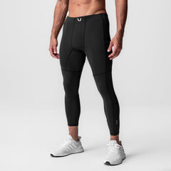0977. WarpFlexx-Lite® 3/4-Length Legging - Black