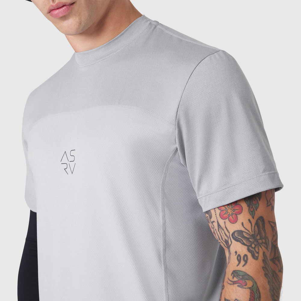 1191. AEROSILVER® UPF50+ Run Tee - Slate Grey