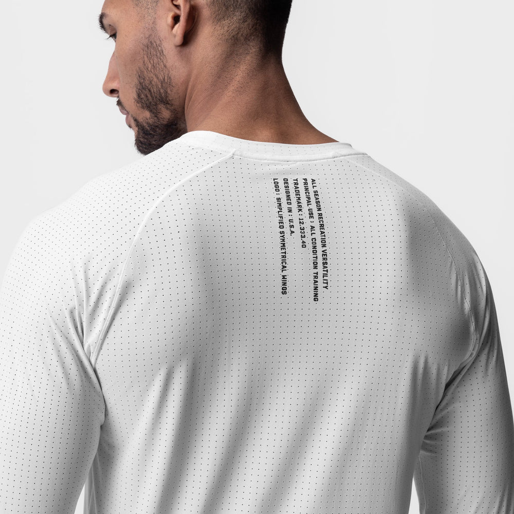 0947. Laser-Vent™ Established Long Sleeve - White