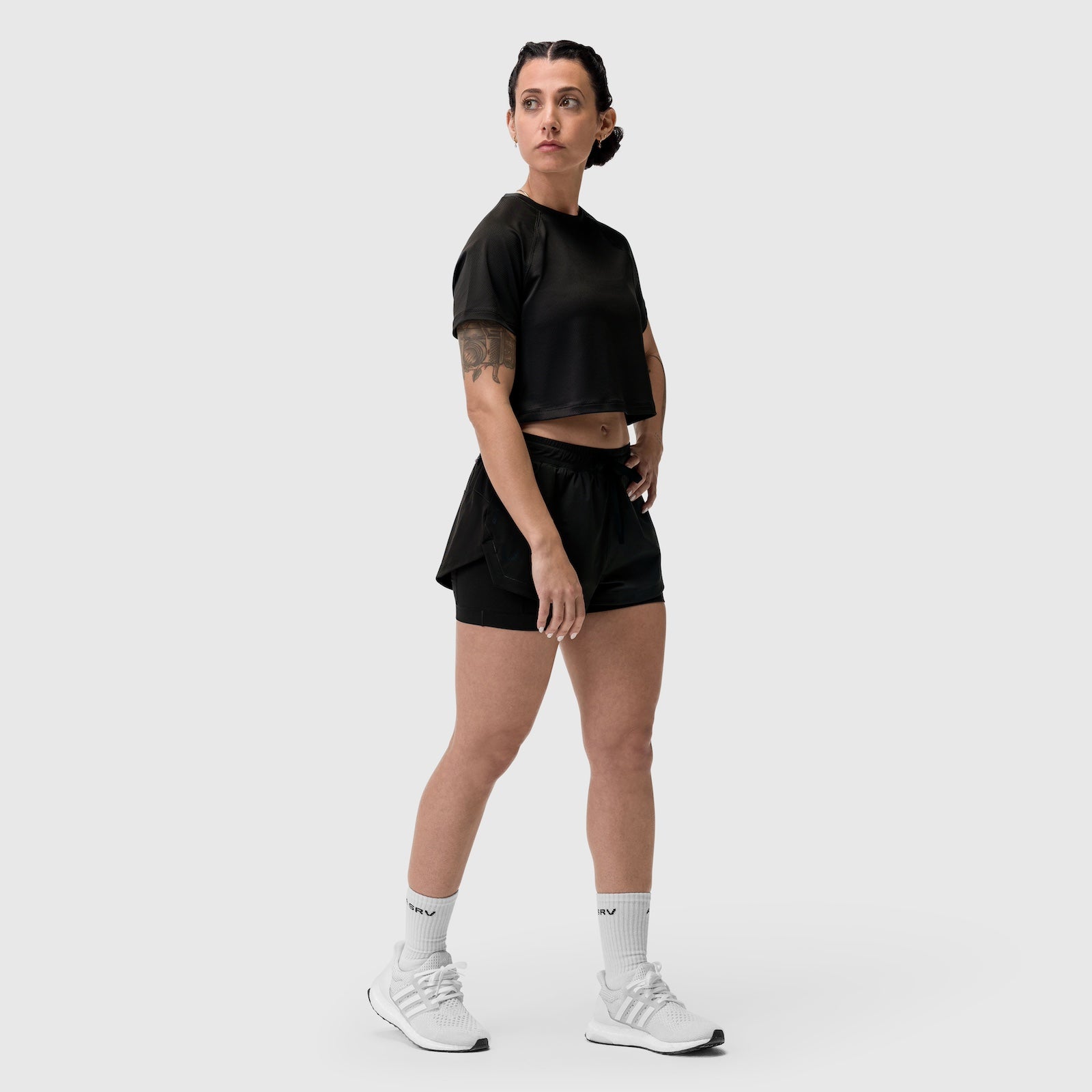 W018. AeroSilver® Cropped Tee - Black