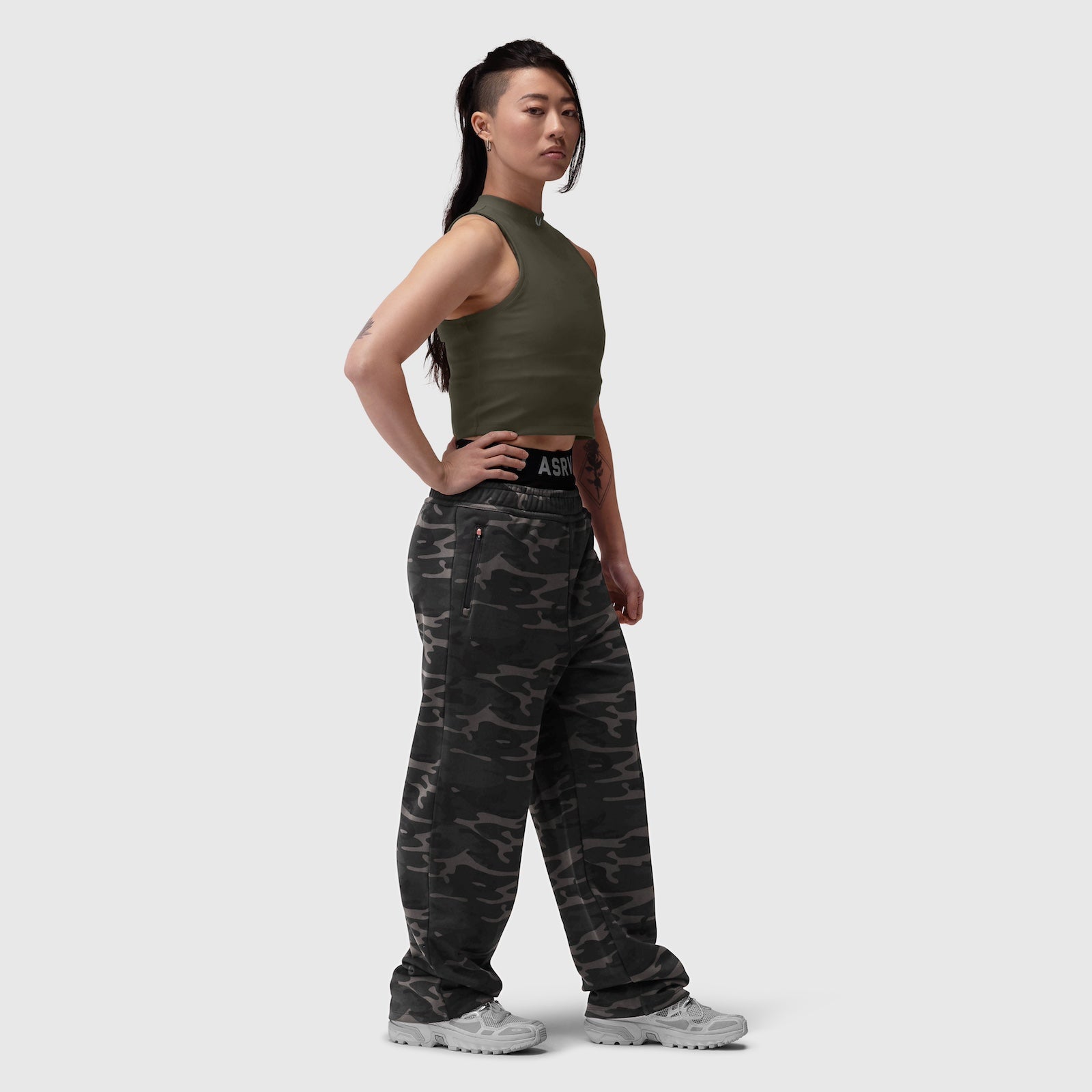 W023. LYCRA® Ribbed Mockneck Tank - Olive