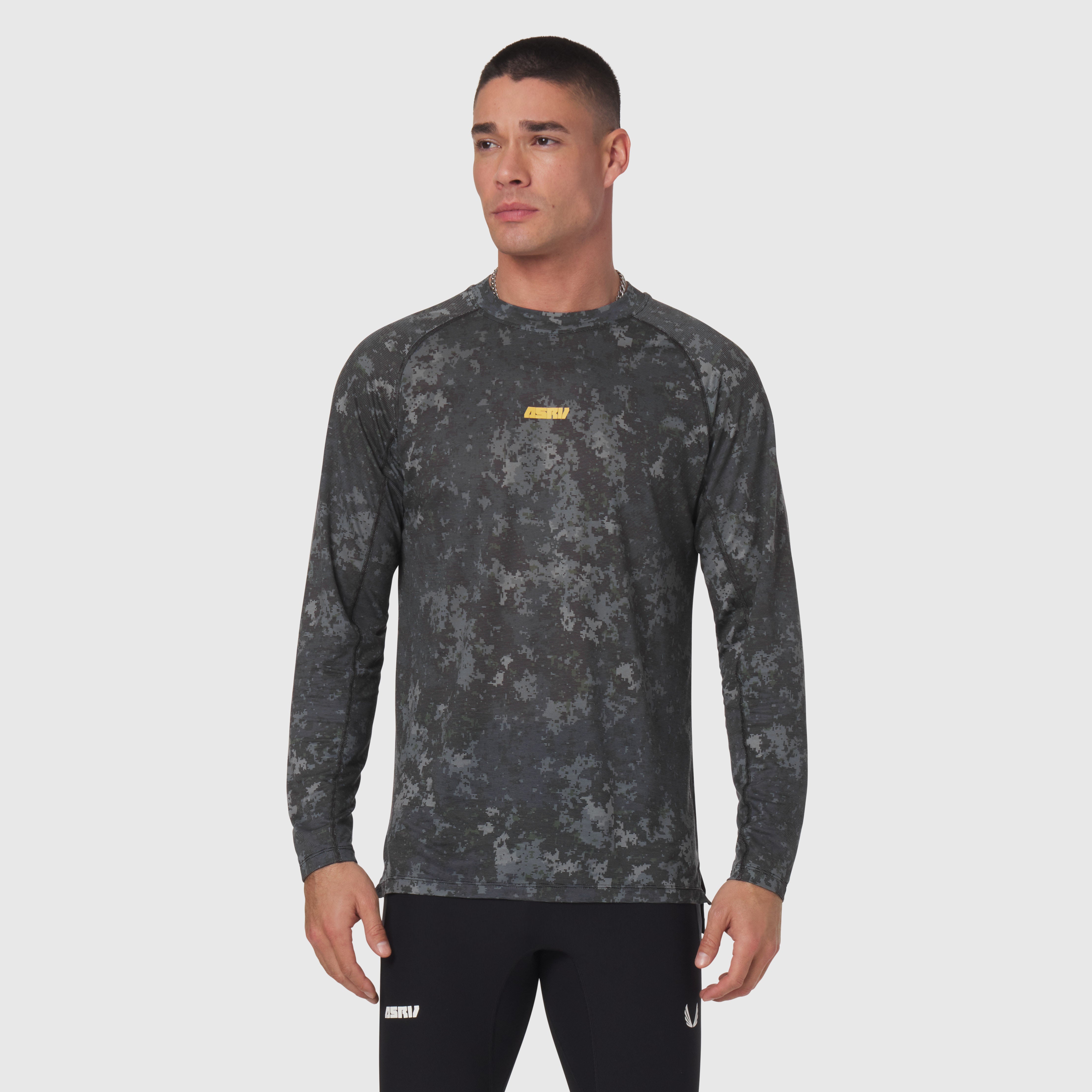 1142. Polartec® Delta Longsleeve - Pixel Camo