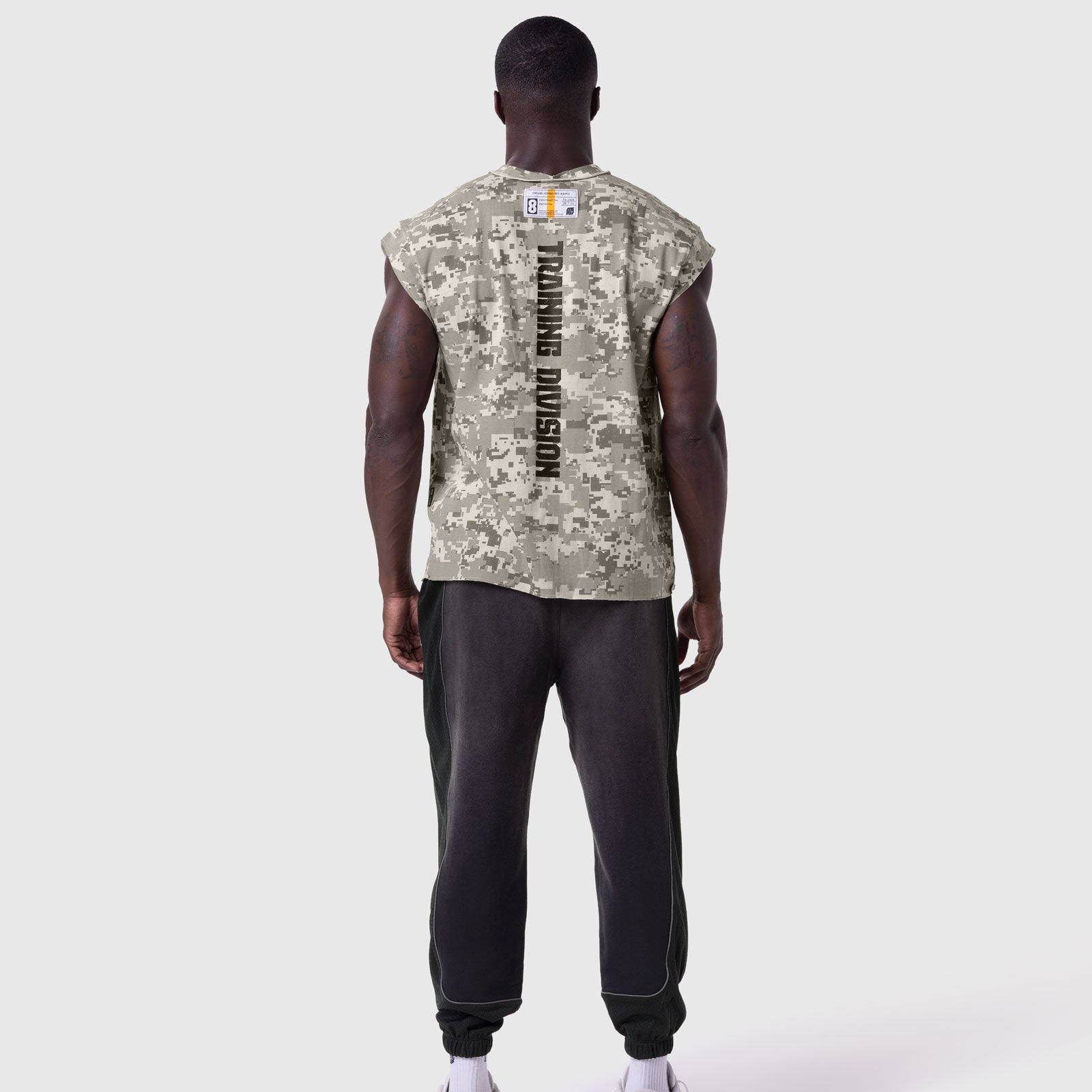 1115. Tech Essential™ Cap Shoulder Cutoff - Digital Camo