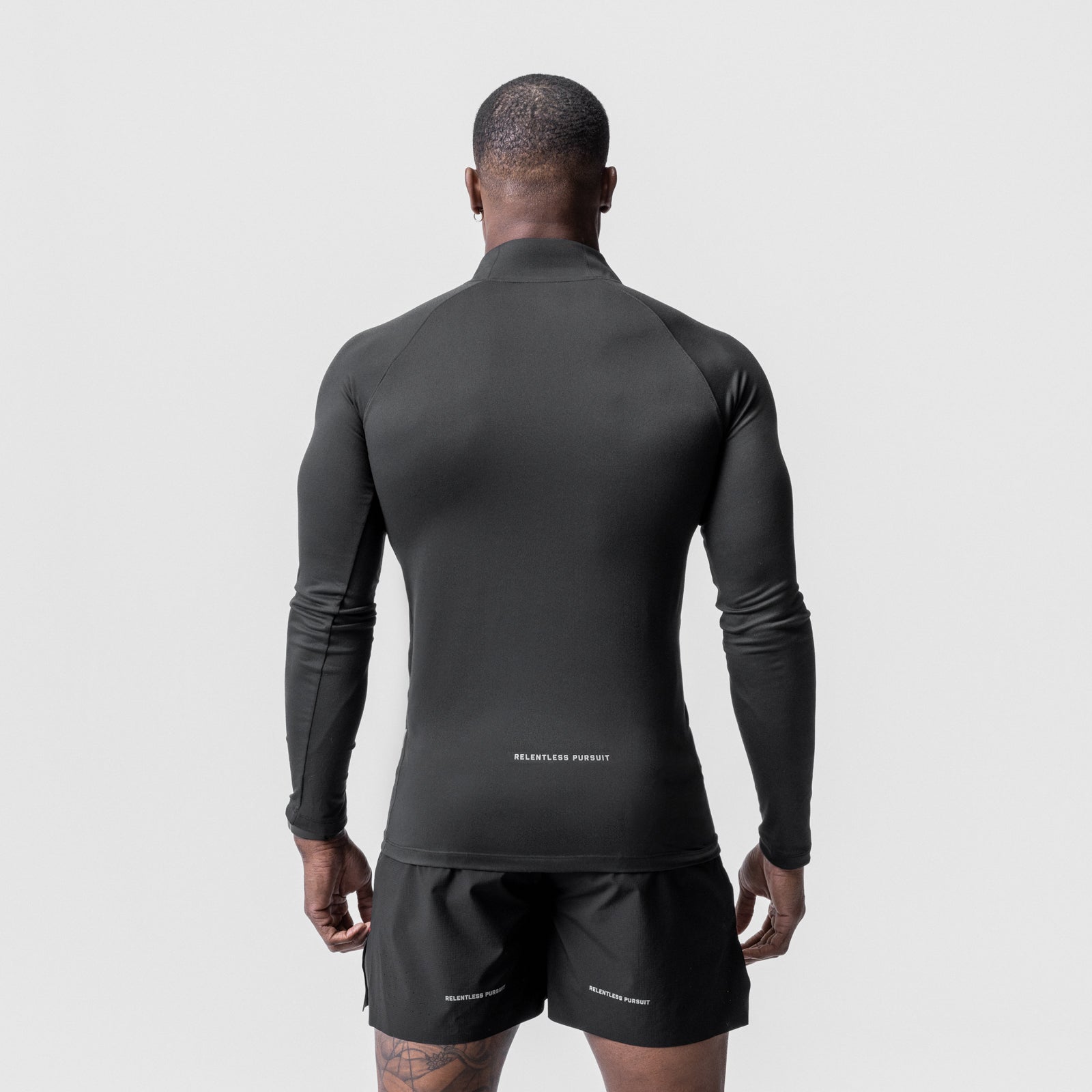 0725. Core Fitted Quarter Zip - Black