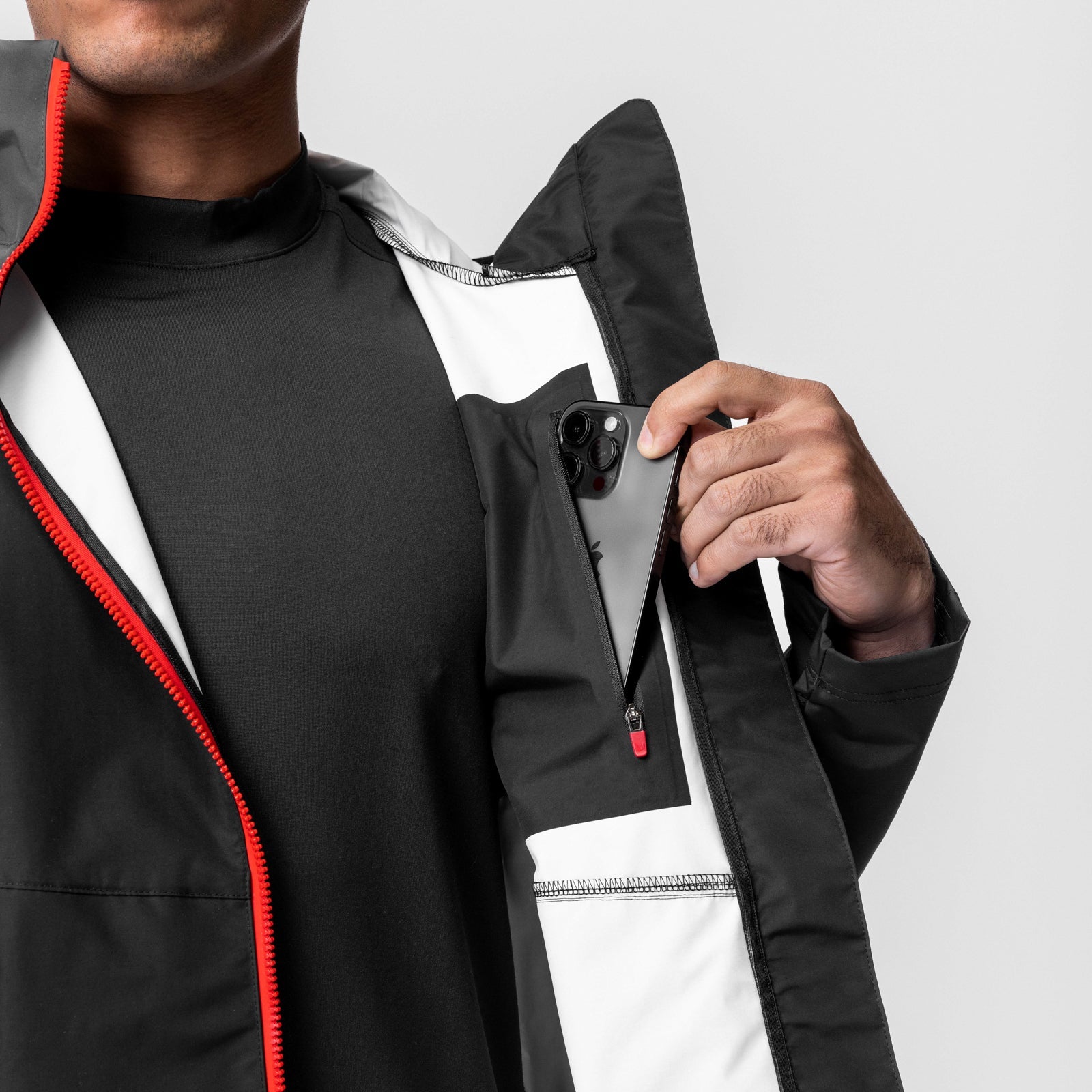 0678. Hipora® AQUAzip® Tech Parka - Black