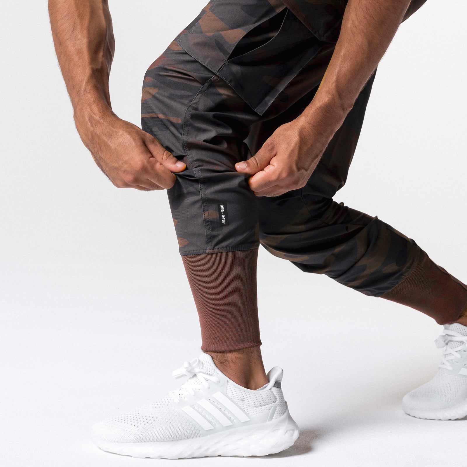 0437. Tetra-Lite® Cargo High Rib Jogger - Rust Camo