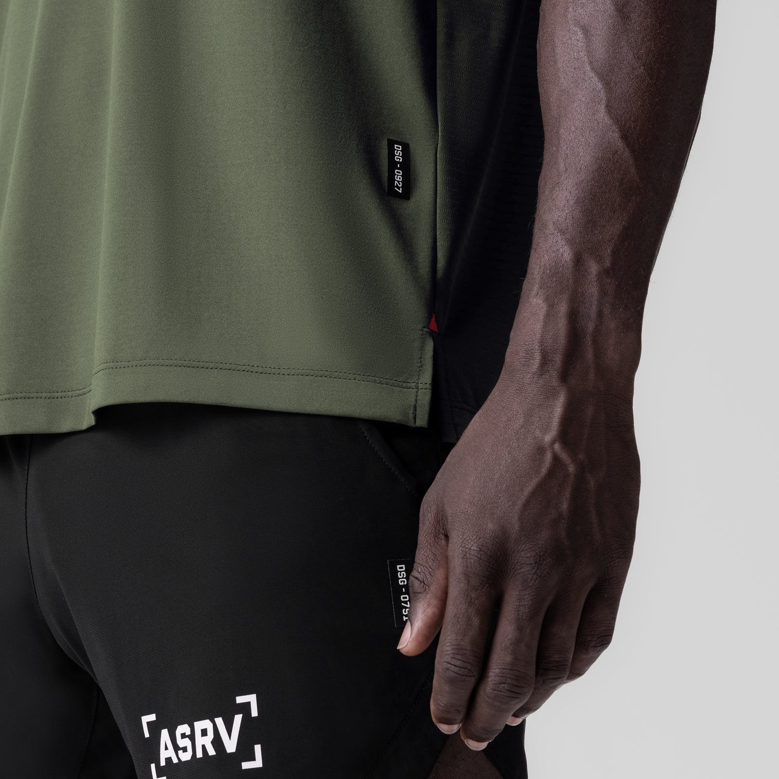 0927. 3D-Lite® 2.0 Lycra® Relaxed Cutoff - Olive