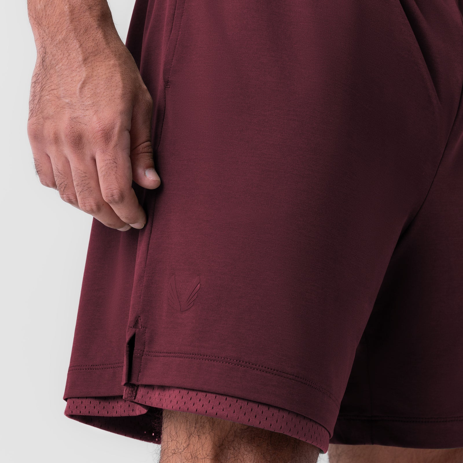 0988. Reversible 2-in-1 Short - Crimson