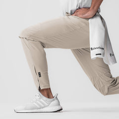 0959. Tetra-Lite® Moto Jogger - Sand Smoke