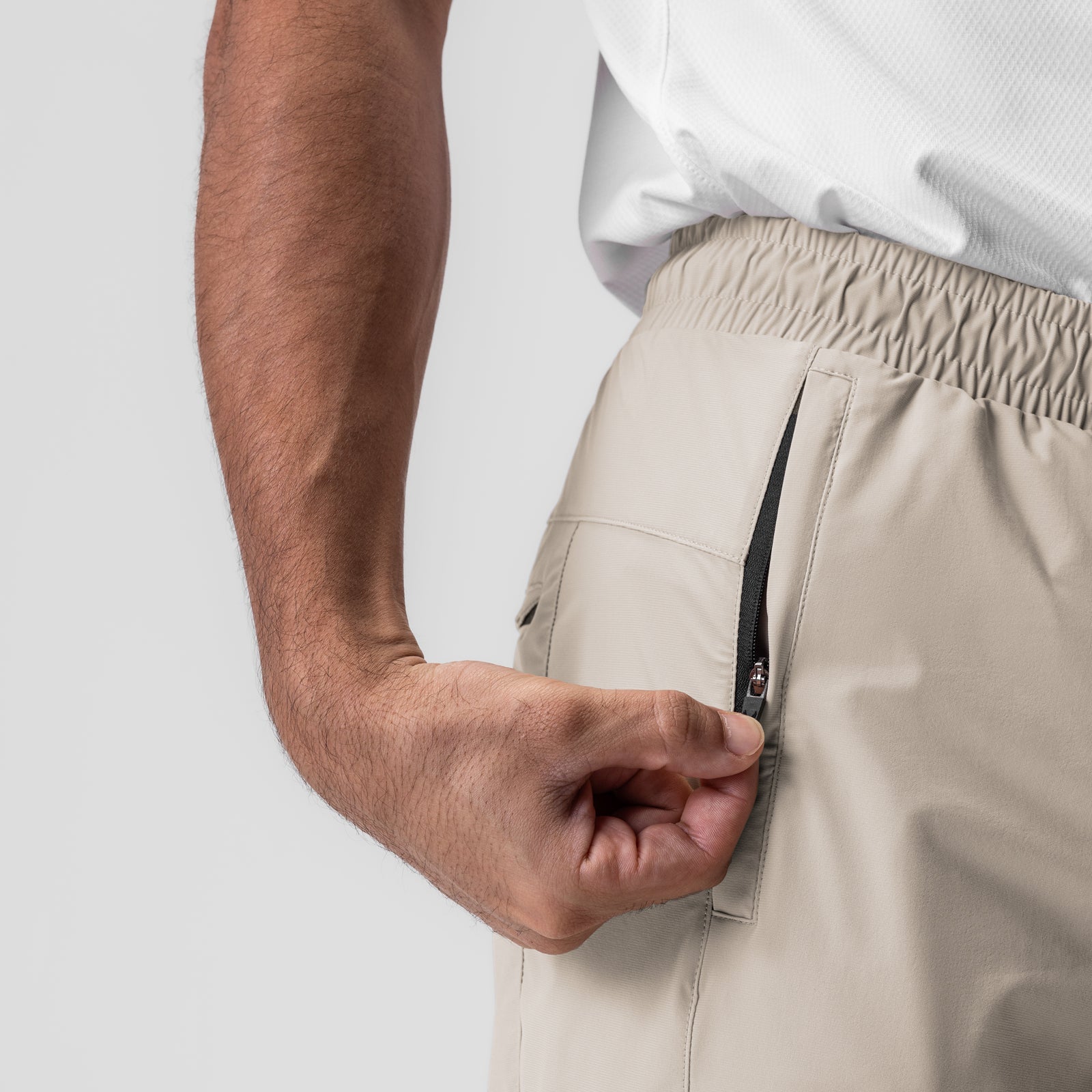 0959. Tetra-Lite® Moto Jogger - Sand Smoke