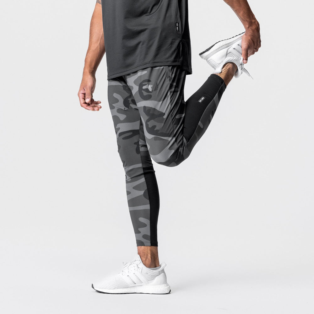 0699. Tetra-Lite® Hybrid Jogger - Black Camo