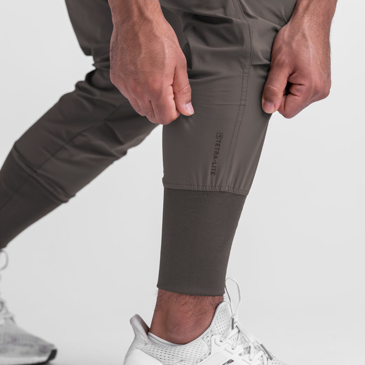 0437. Tetra-Lite® Cargo High Rib Jogger - Deep Taupe