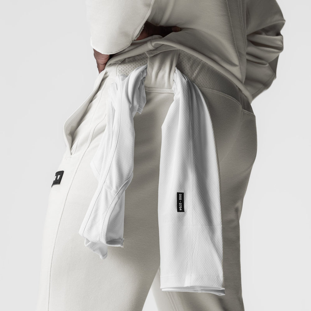 0956. Micro-Terry Jogger - Cream