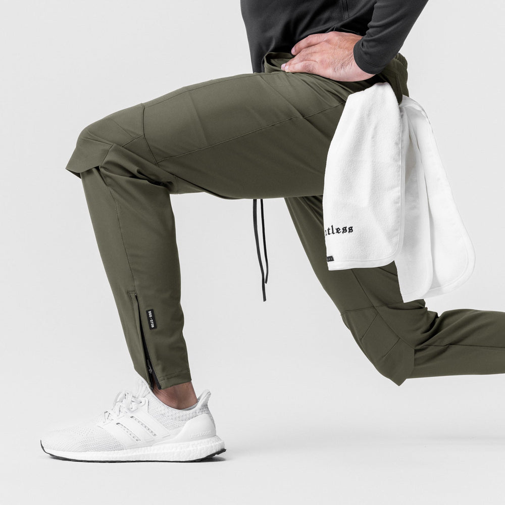 0739. All Condition Moto Jogger - Olive