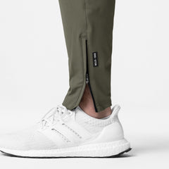 0739. All Condition Moto Jogger - Olive