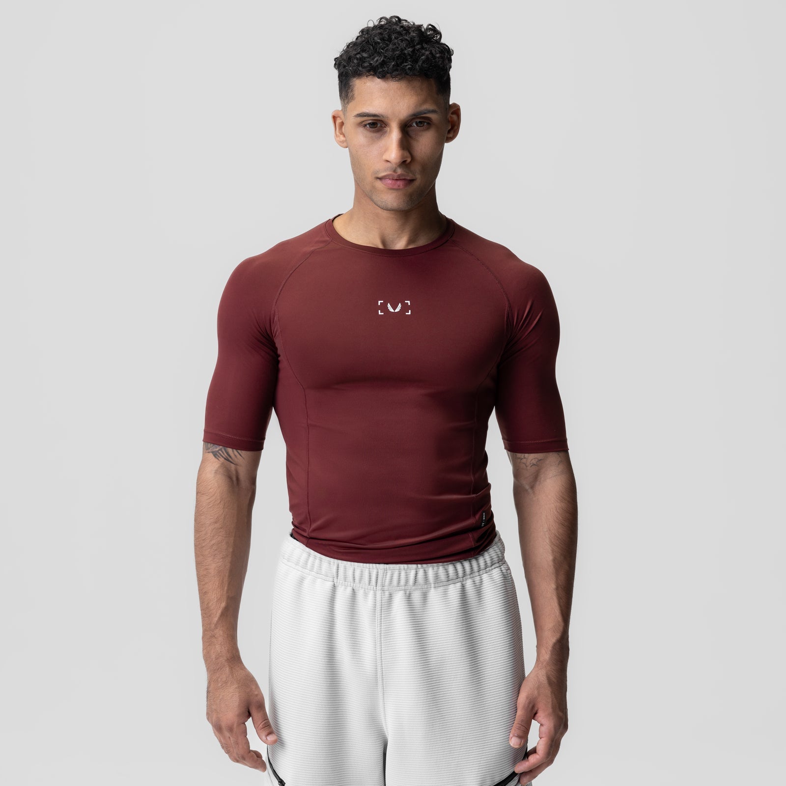 1027. WarpFlexx-Lite® Half-Sleeve Baselayer - Crimson