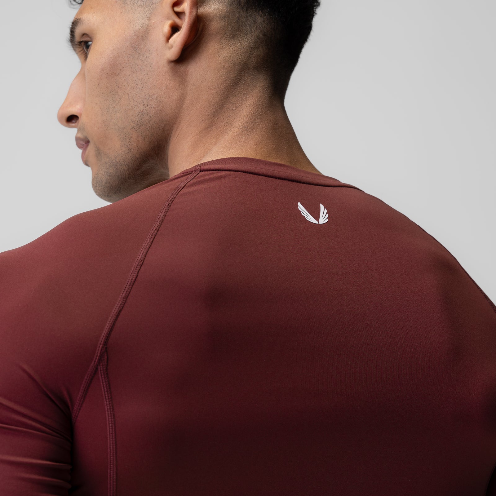1027. WarpFlexx-Lite® Half-Sleeve Baselayer - Crimson