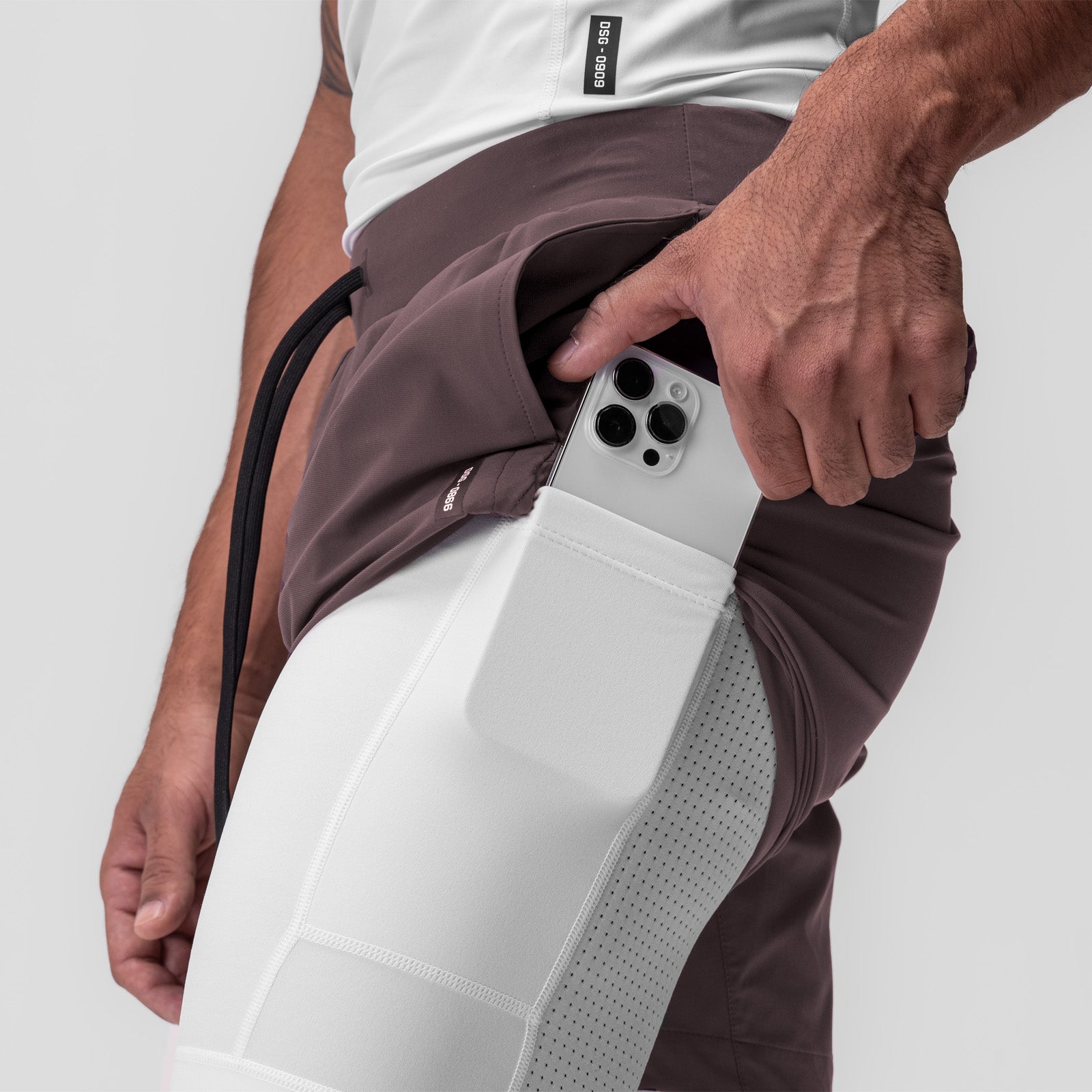0866. Tetra-Lite® 7" Liner Short - Nightshade "Cyber"/White