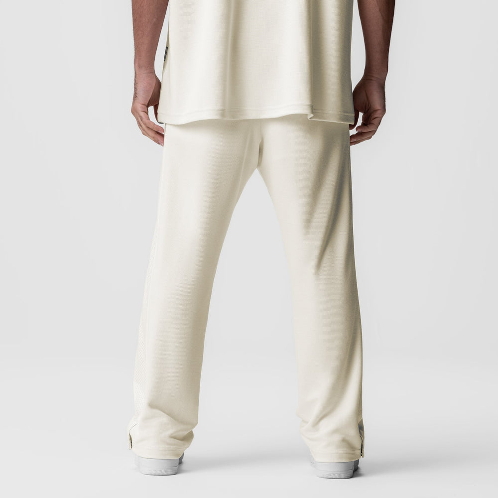 0957. Waffle Knit Relaxed Sweatpant - Cream