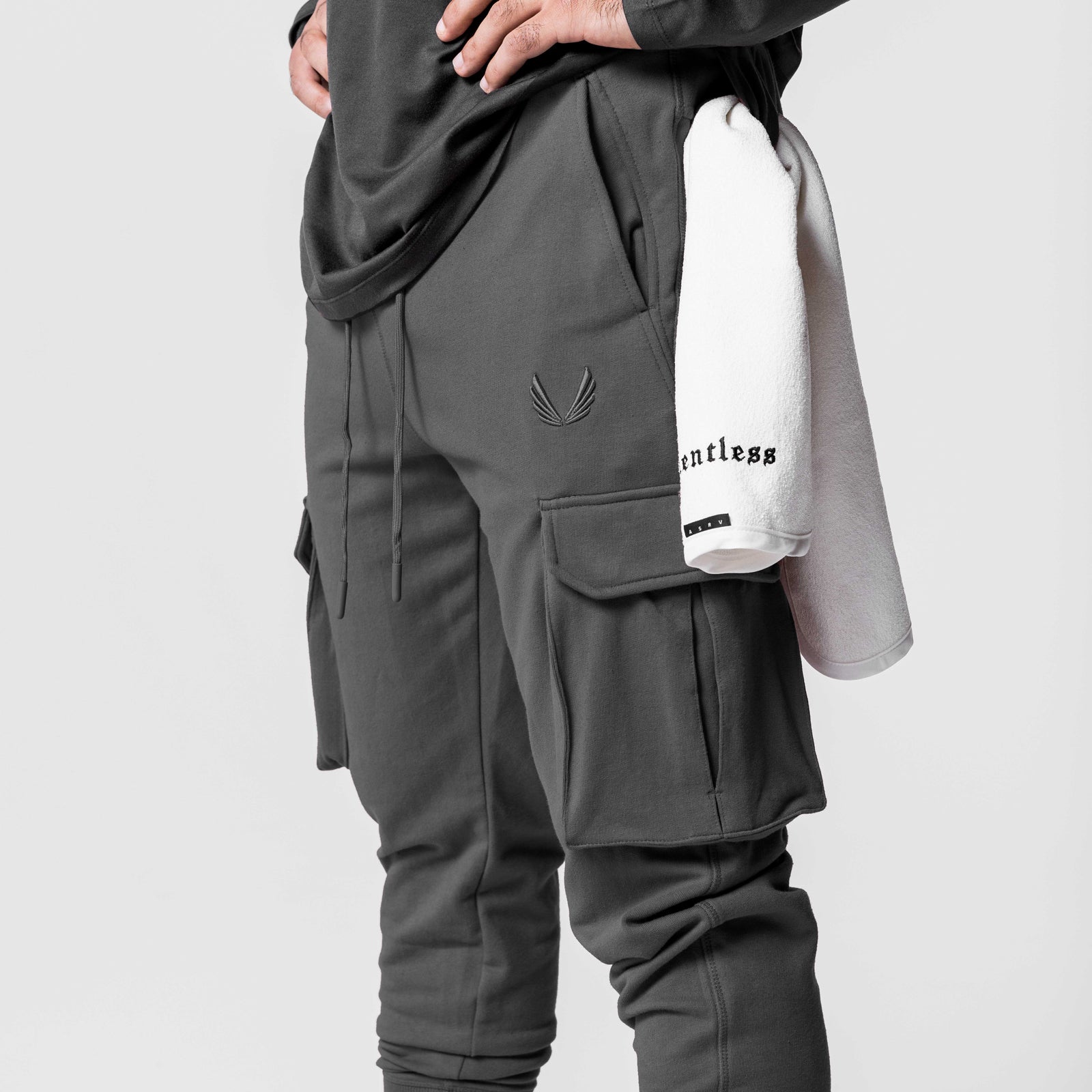 0654. Tech-Terry™ Cargo High Rib Jogger - Raven