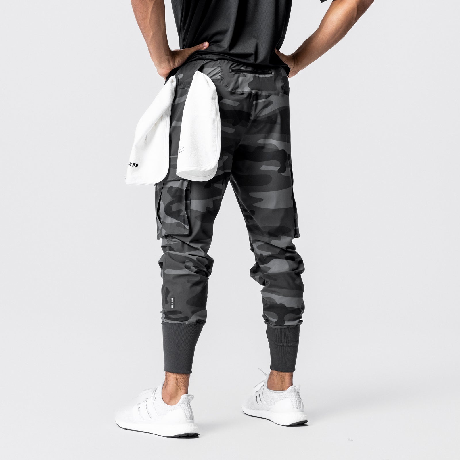 0437. Tetra-Lite® Cargo High Rib Jogger - Black Camo