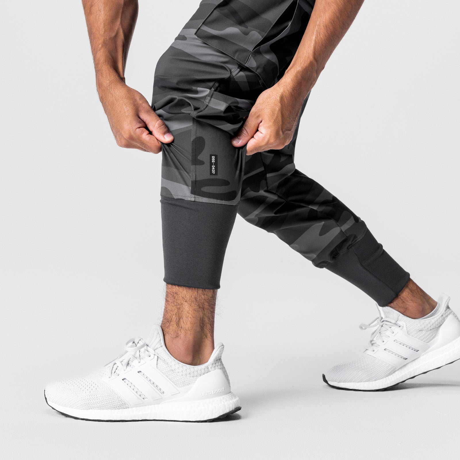 0437. Tetra-Lite® Cargo High Rib Jogger - Black Camo