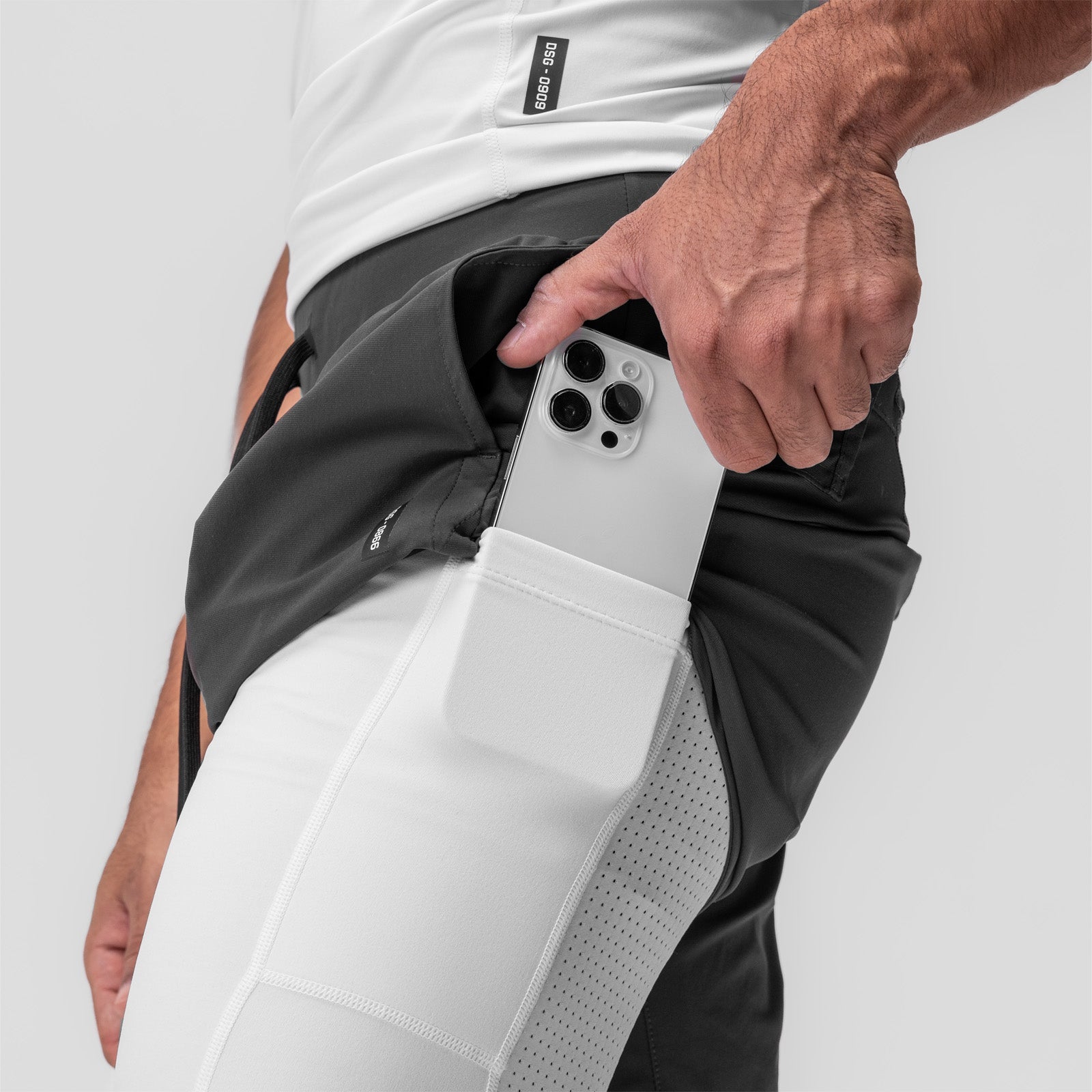 0866. Tetra-Lite® 7" Liner Short - Space Grey "Cyber"/White