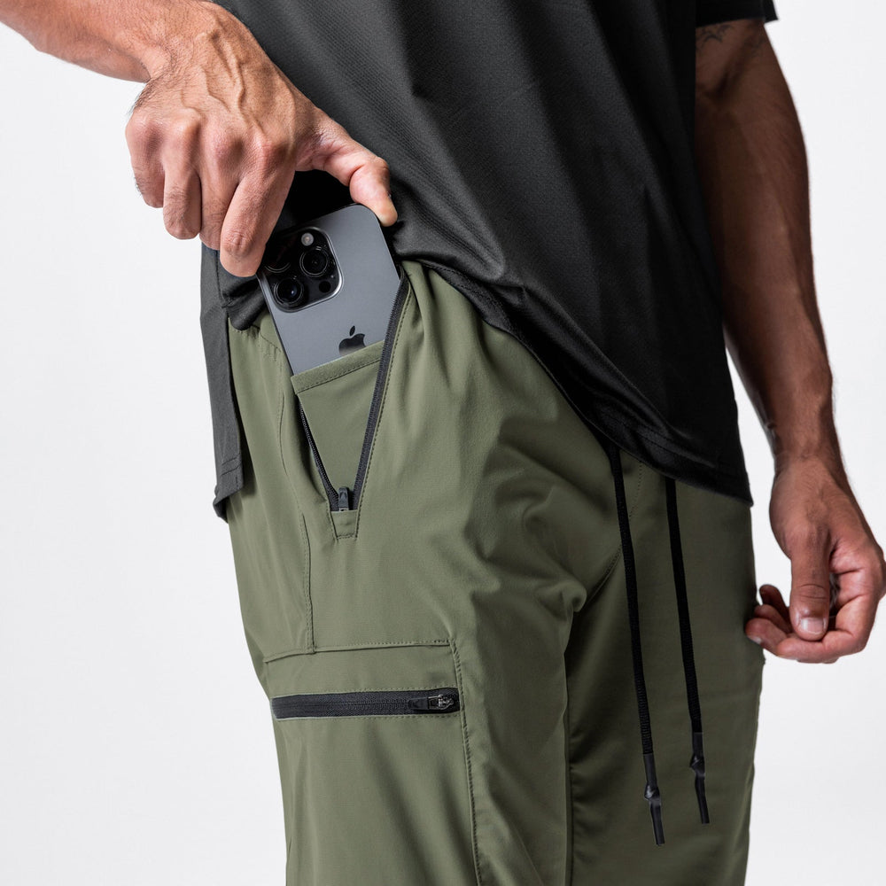 0698. Tetra-Lite® Inlay Pocket High Rib Jogger - Olive